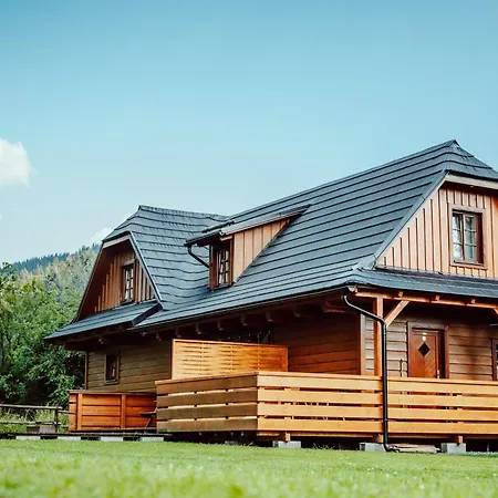 Valašský Dvůr * Velké Karlovice