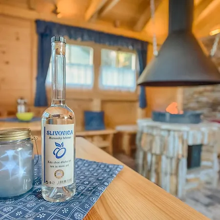 Valassky Dvur Velké Karlovice