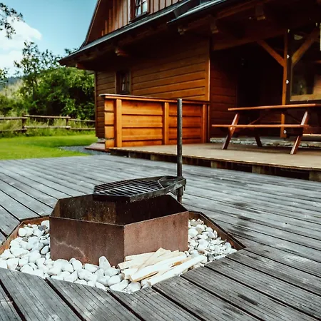 Valassky Dvur * Velké Karlovice