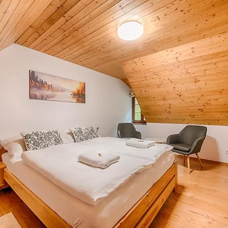 Valašský Dvůr Velké Karlovice